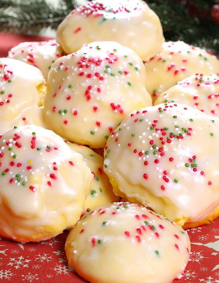 Zesty Italian Lemon Drop Cookies: A Sweet Delight!