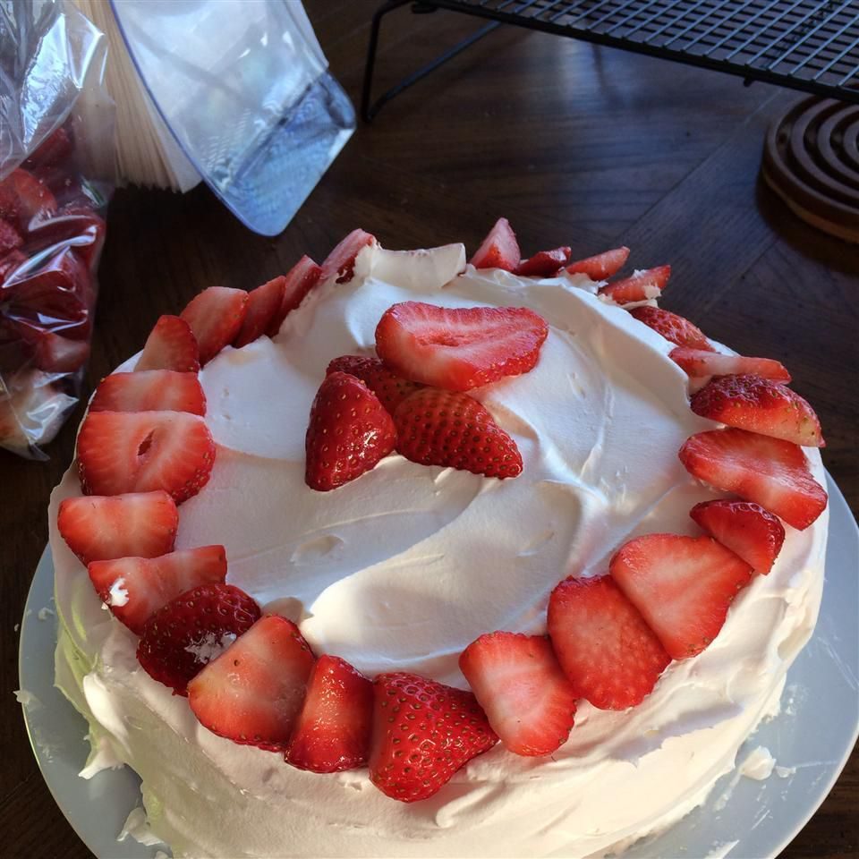 Strawberry Cream Cake