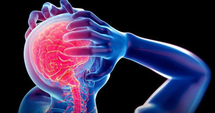 Stroke: These warning signs that appear 1 month before