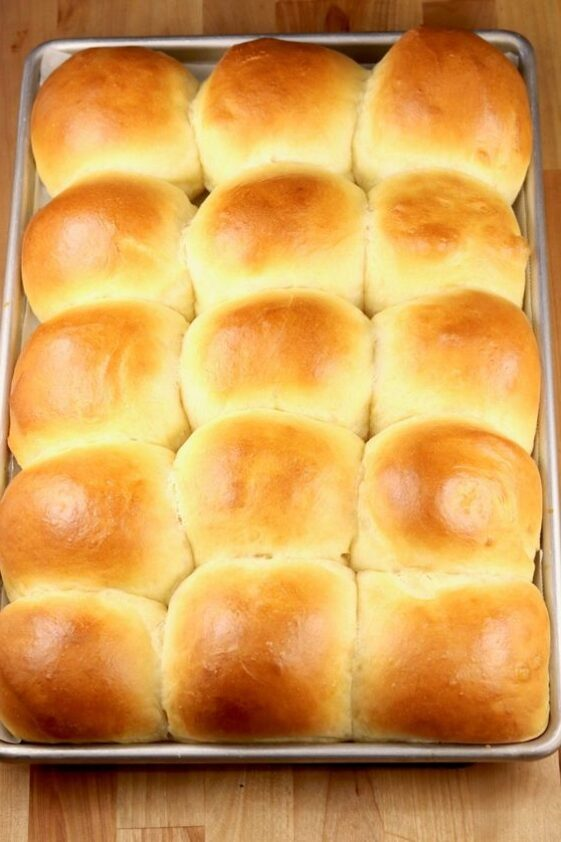 Milk bread honey buns