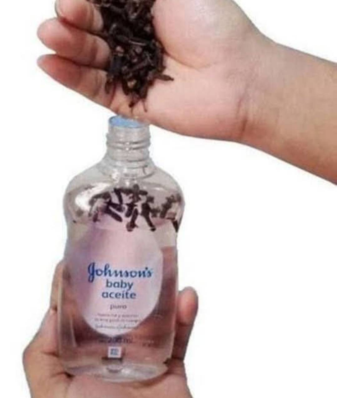 Homemade Clove and Baby Oil Repellent: A Natural Solution